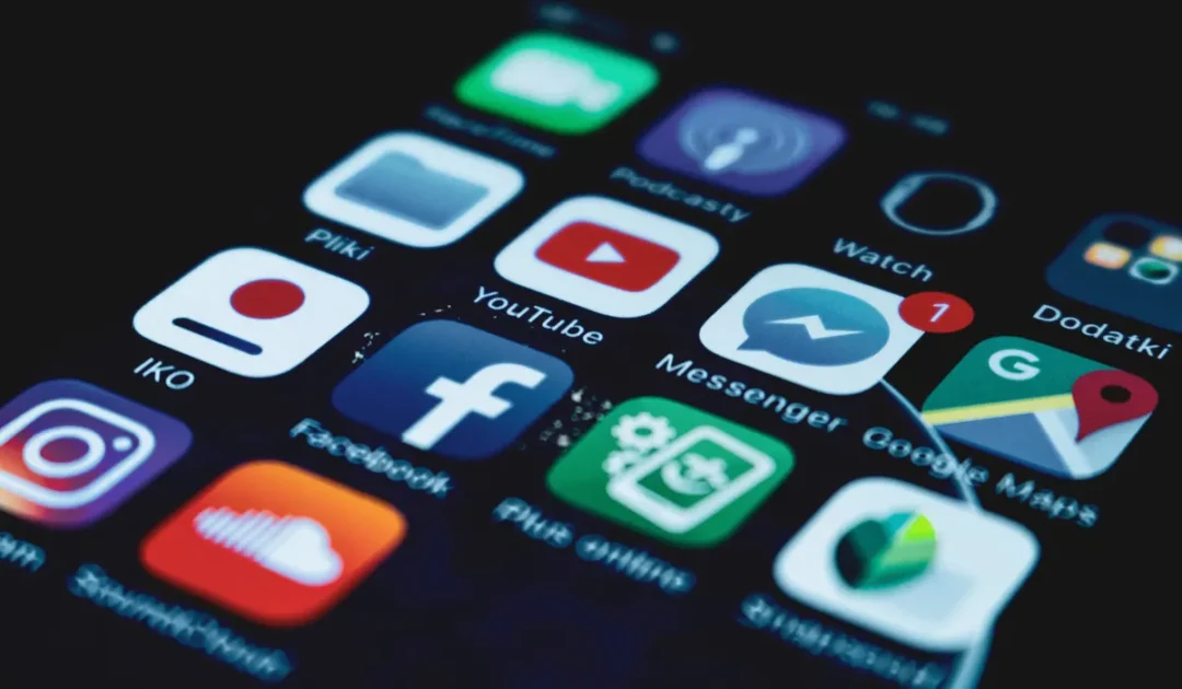 Cómo conectar LinkedIn con Facebook: guía paso a paso para integrar tus redes sociales