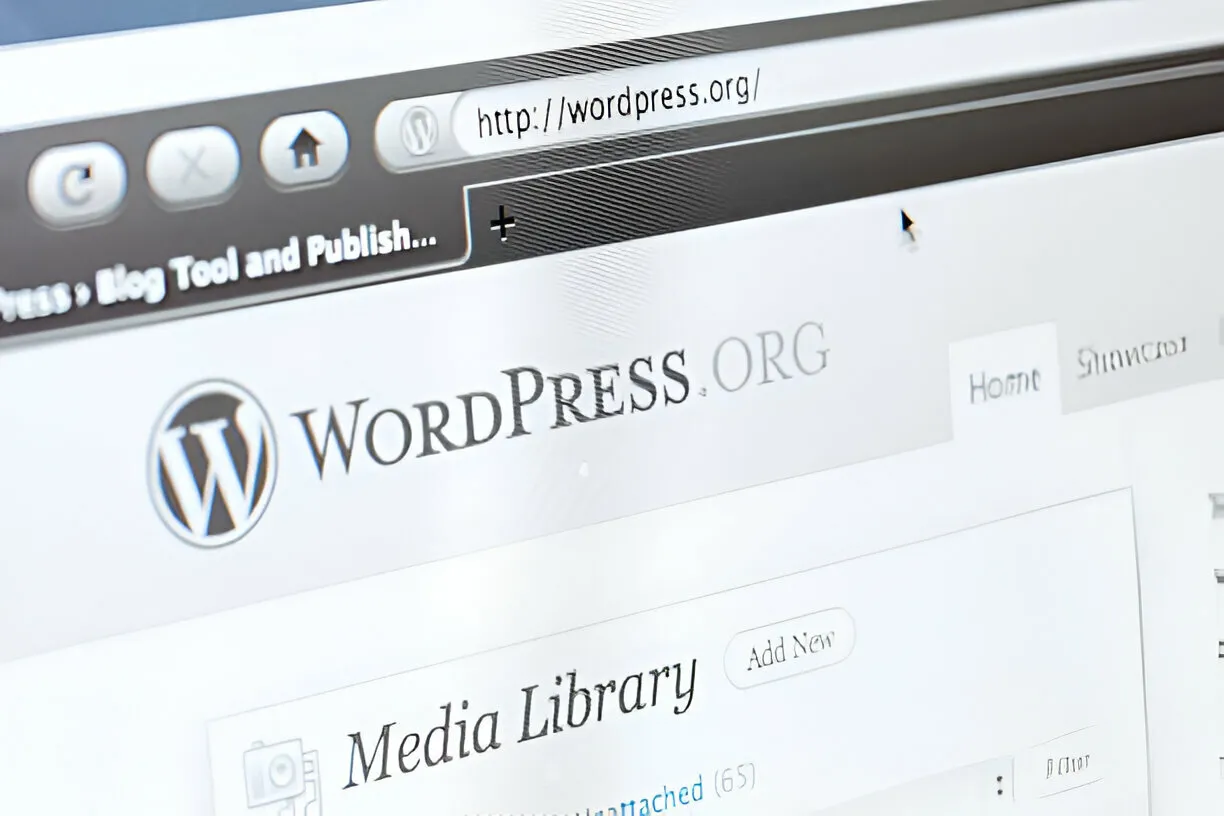 plugins de seguridad WordPress. Desarrollo y diseño de páginas web en Sevilla especializado en empresas y autónomos: diseño profesional, atractivo y optimizado para SEO